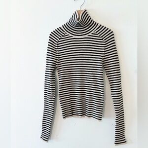 UNIVERSAL THREADS black white striped sweater stretchy turtleneck small Target